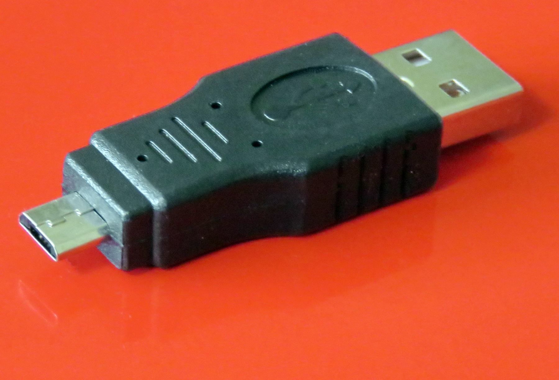 Sonstiges: Adapter: USB Stecker <---> Micro Stecker – Neu (gemäss Beschreibung) aus Untersiggenthal von Zarkok