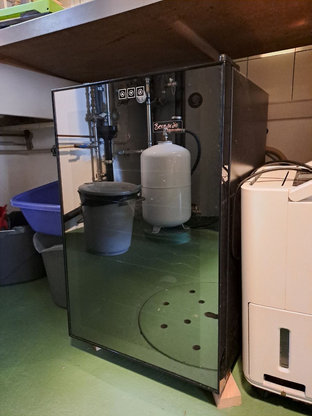 Frigoriferi: Weinkühlschrank / cave à vin – Usato da Münchenwiler venduto da Martin_Riedi 3