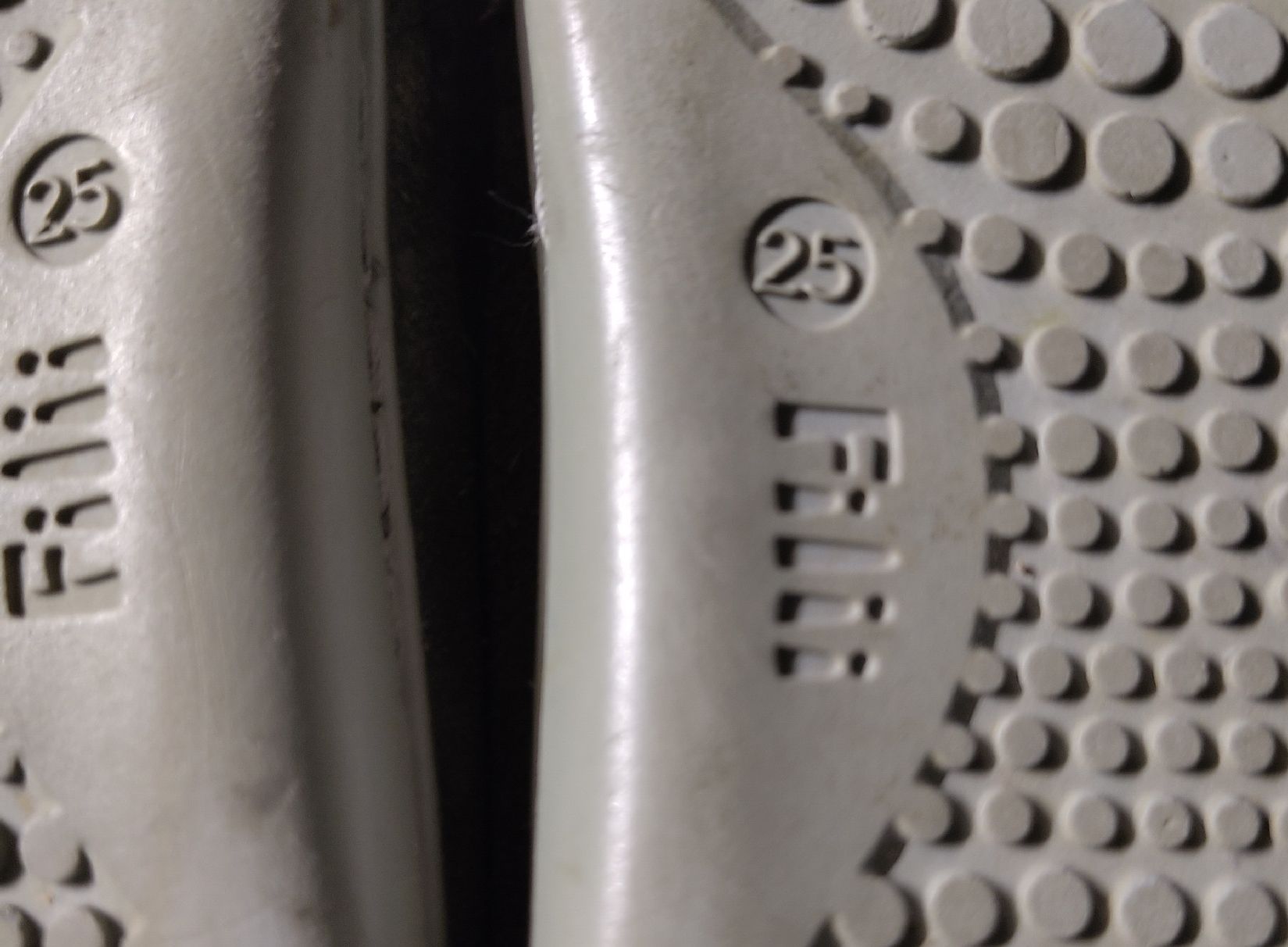 Schuhe für Jungen: Filii Barfussschuhe, grau, Gr. 25 – Gebraucht aus Däniken SO von Lu-Tze 4