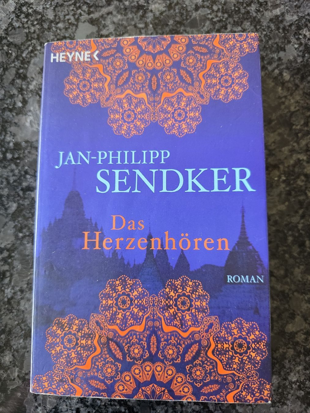 Livres: Jan Philipp Sendeker "Das Herzhören" – D'occasion à Winterthur par Guettinger01