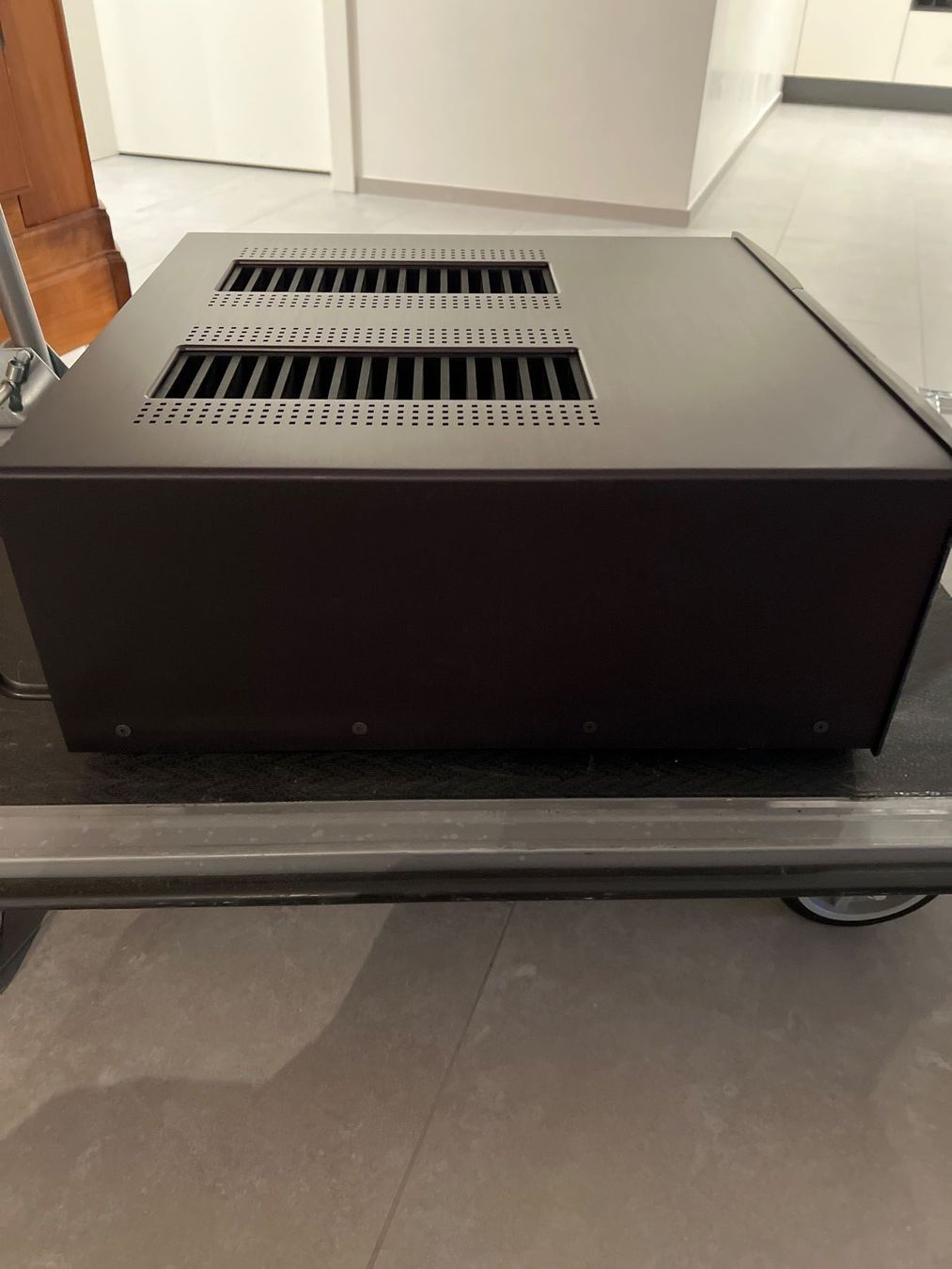 Mark Levinson Amplificatori: Highend Endstufe Mark Levinson ml 532 H – Usato da Künten venduto da ml380 4