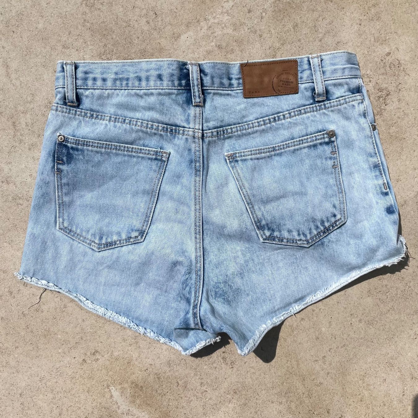 Zara Jeans: Zara Jeans Shorts (36) – Usato da Triesen venduto da antonellaaa_ 1