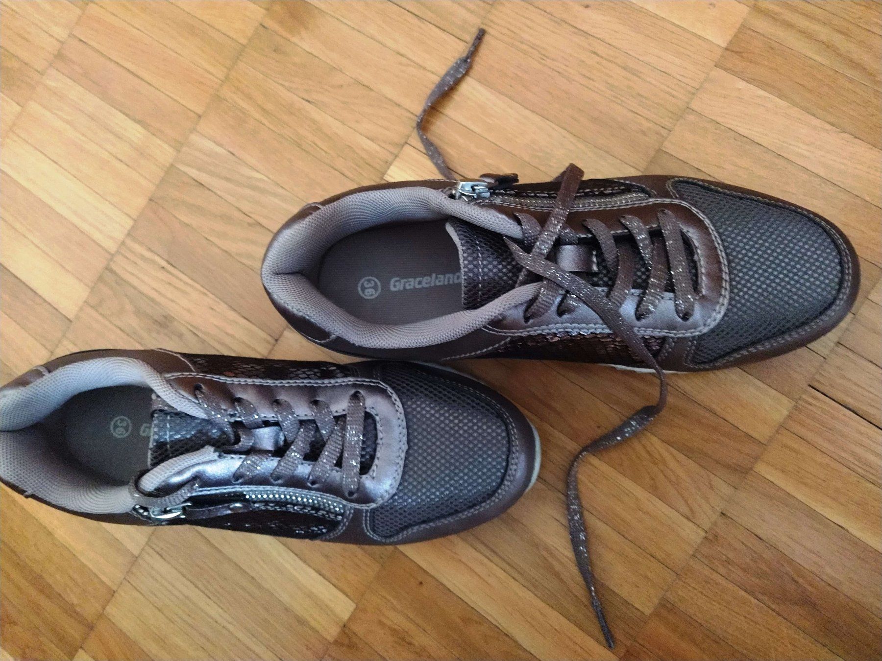 Graceland Damenschuhe: Sneaker in Grösse 36 – Neu (gemäss Beschreibung) aus Zürich von 1-2-3 2