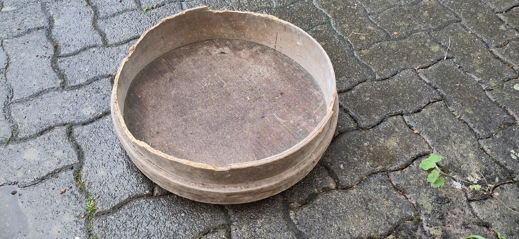 Ciotole: Sieb rund Antik Erdsieb – Usato da Liebefeld venduto da robi15blue