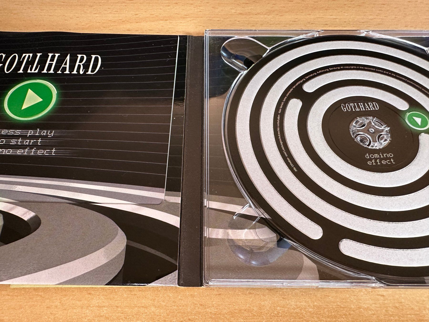 CD: Gotthard – Domino Effect – Usato da Rikon im Tösstal venduto da Alpenmutz 2
