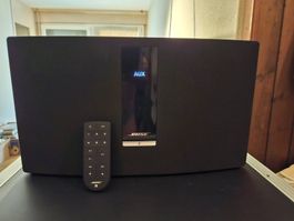 Bose SoundTouch 30 WLAN-Lautsprecher