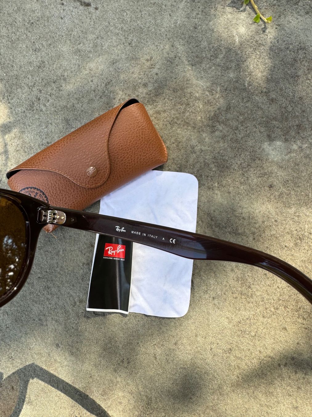 Ray-Ban Occhiali & Lenti: Original Ray-Ban RB4203 Sunglasses With Case – Nuovo (secondo la descrizione) da Effretikon venduto da rus_2l2p 8