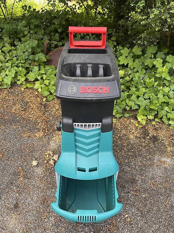 Trinciatrici: BOSCH Häcksler AXT 23 TC – Usato da Grenchen venduto da mammamia25 3