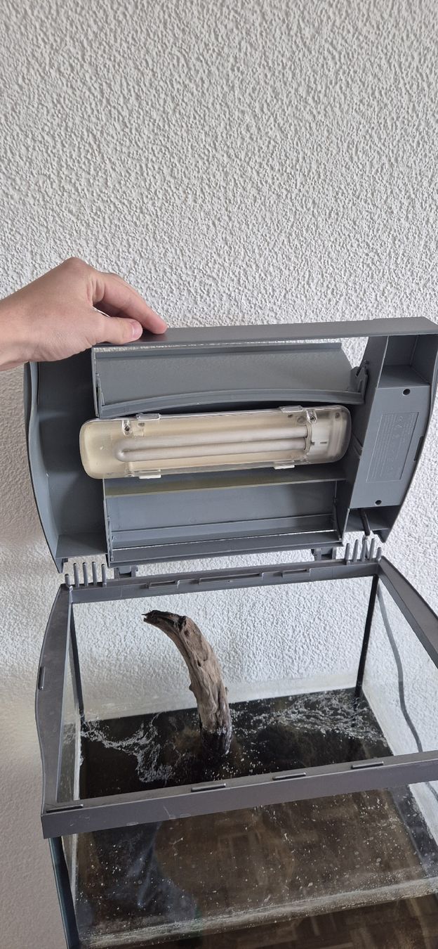 Acquari: aquarium 35 liter – Usato da Bonnefontaine venduto da rod_5td5 4