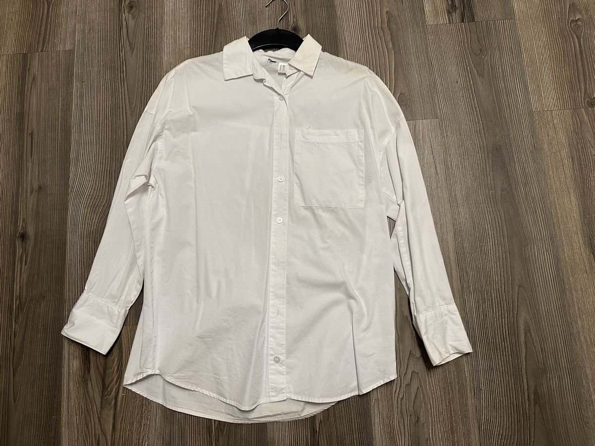 H&M Camicette: Hemd weiss H&M oversized Gr. XXS – Usato da Schaanwald venduto da ael248