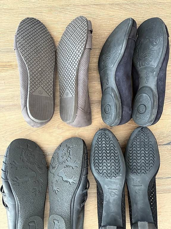 Chaussures femmes: 4 Paar Damenschuhe Gr. 42  – D'occasion à Detligen par lor_gw8v 1