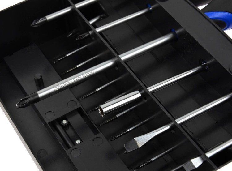 Tutti gli attrezzi: 36 Teiliges Schraubendrehern u. Bits Set (NEU) – Nuovo e nell'imballaggio originale da Neuenhof venduto da Boh1 2