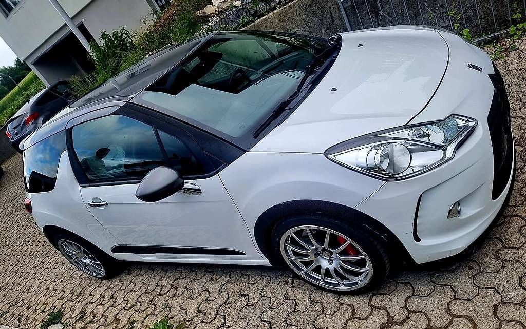 Automobili: Citroën DS3 Racing 1.6 Turbo 207 PS  limitierte Version – Usato da Murten venduto da mishi21 1