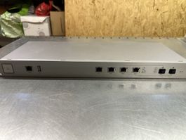 UniFi Security Gateway Pro 4 (USG-PRO-4)