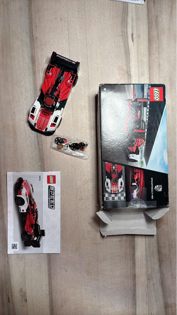 Lego Baukästen: Lego Technic Porsche 919 Hybrid 76916 – Gebraucht aus Ennetbaden von r_erne