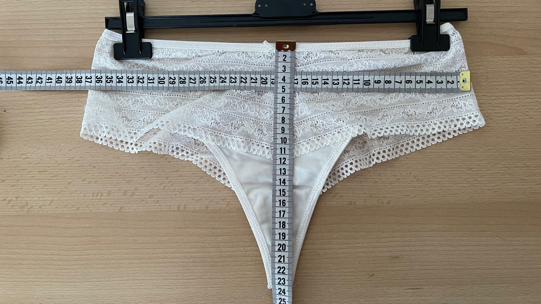 Yamamay Autres dessous: YAMAMAY S M(36-40cm) /NP35CHF String Tanga PA Elastan – Neuf (Voir description) à Kölliken par Hap-7 2