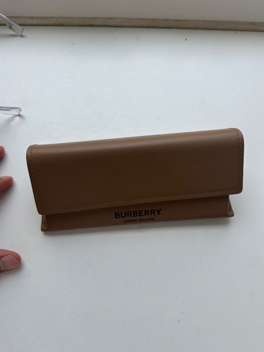 Burberry Lunettes & Verres: Burberry Brille – Neuf avec emballage d'origine à Luzern par muh_22qq 3