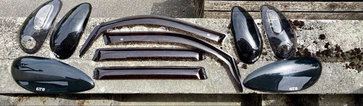 Autres accessoires p. véhicule: Tuning Set PT Cruiser Windabweiser Scheinwerfer RL Abdeckung – D'occasion à Unterkulm par Onefrog