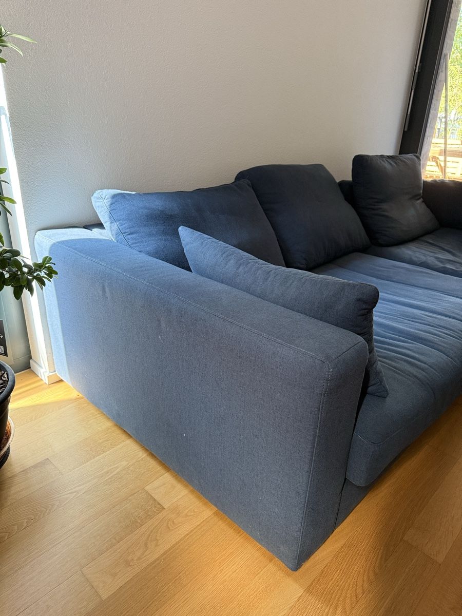 Divani: Sofa Stoff Dunkelblau (2 Einzelne hälften!)  – Usato da Reinach BL venduto da Alex.1998. 2