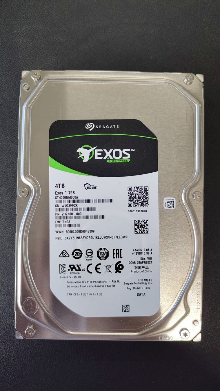 Seagate Harddisks: Seagate EXOS Harddisk 4 TB ***PORTOFREI*** – Gebraucht aus Landquart von Chrigi88