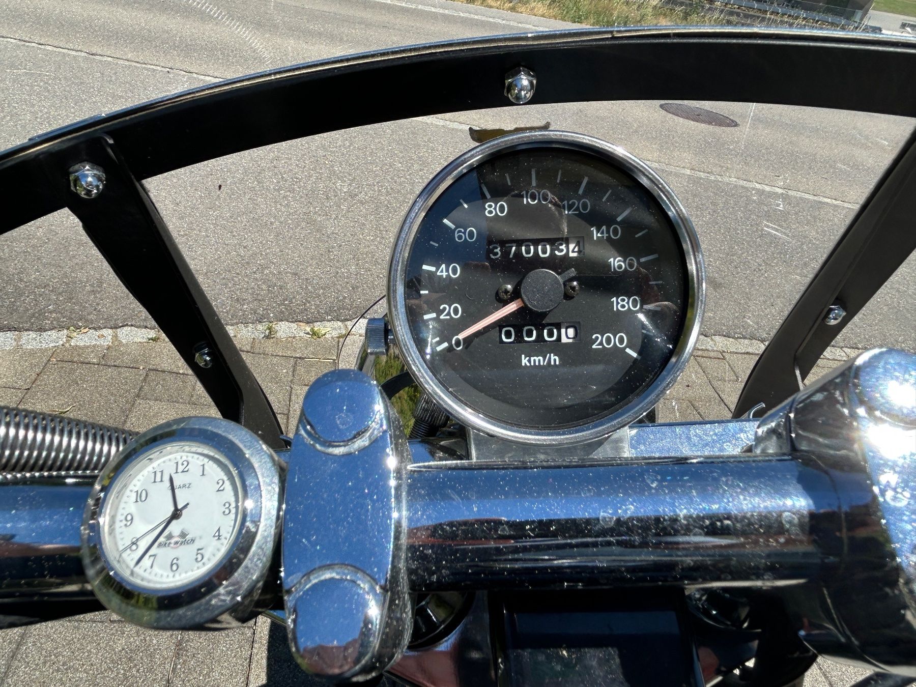 Suzuki Chopper: Suzuki VS 1400 Offene Version, Silvertail-Auspuff, Scheibe – Usato da Spiez venduto da fikus69 3