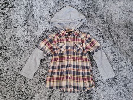 Tommy Hilfiger Jungs Hemd Gr. 5 (110)