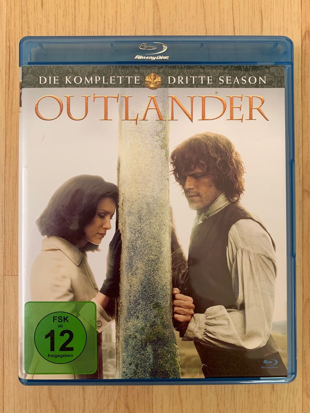 Tutti i DVDs: Outlander - Staffel 3 (Blu Ray) – Usato da Sissach venduto da BeetleMouse