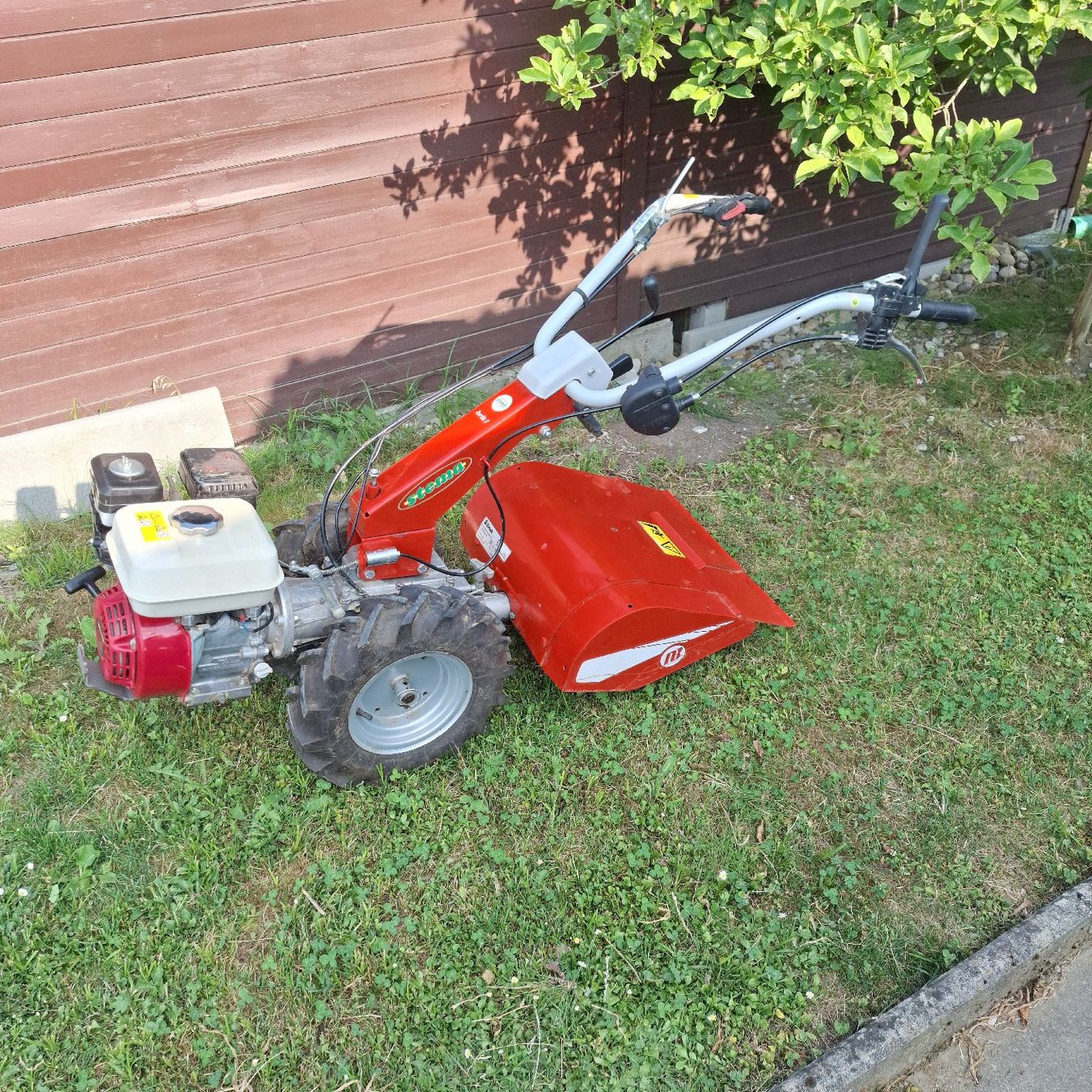 Honda Toutes les machines: Balkenmäher mit Gartenfräse  – D'occasion à Winterthur par v-t88 6