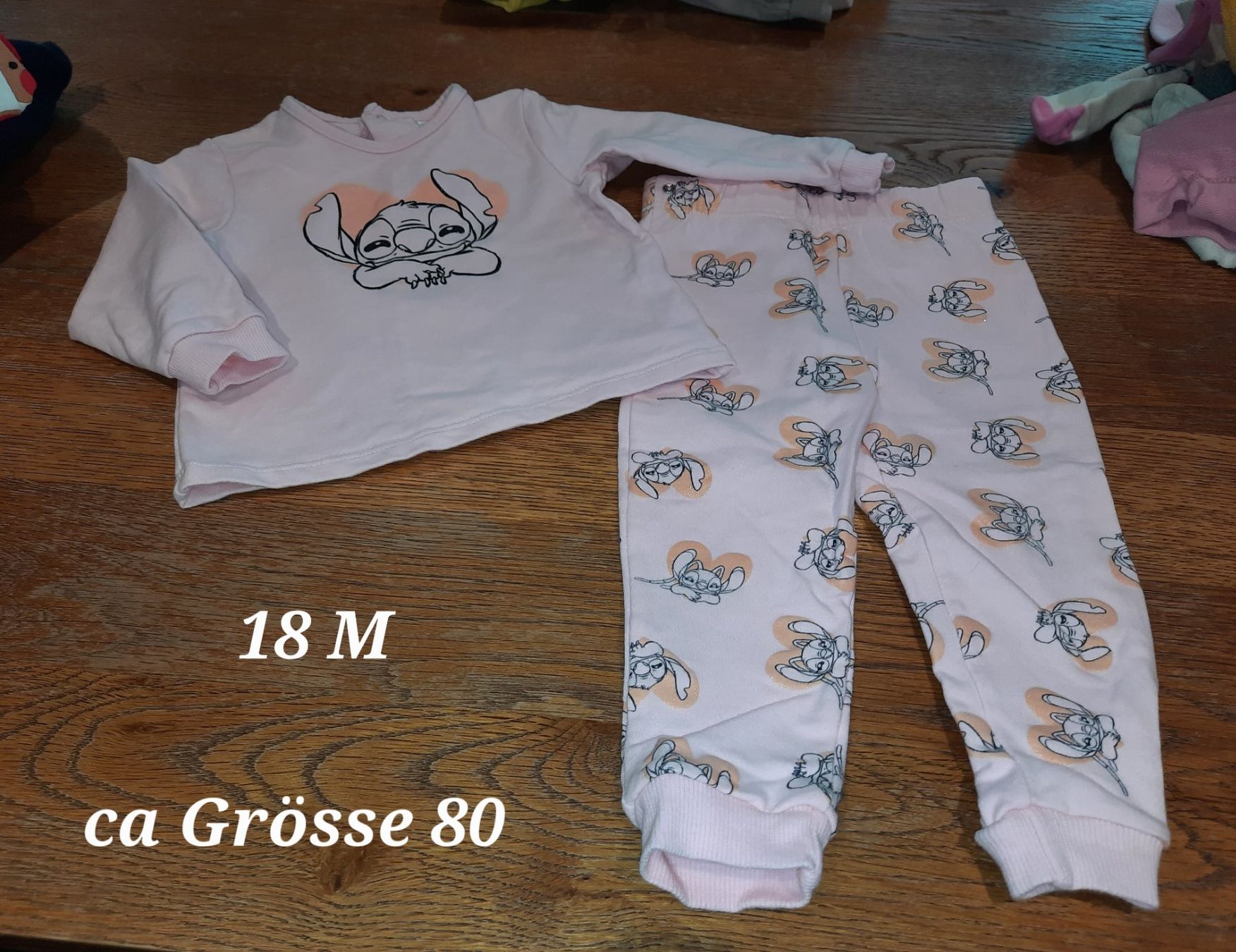 Lotti & Set di vestiti: Orchestra Baby 2 Teiler, Grösse 80, Stitch – Usato da Reiden venduto da armand8