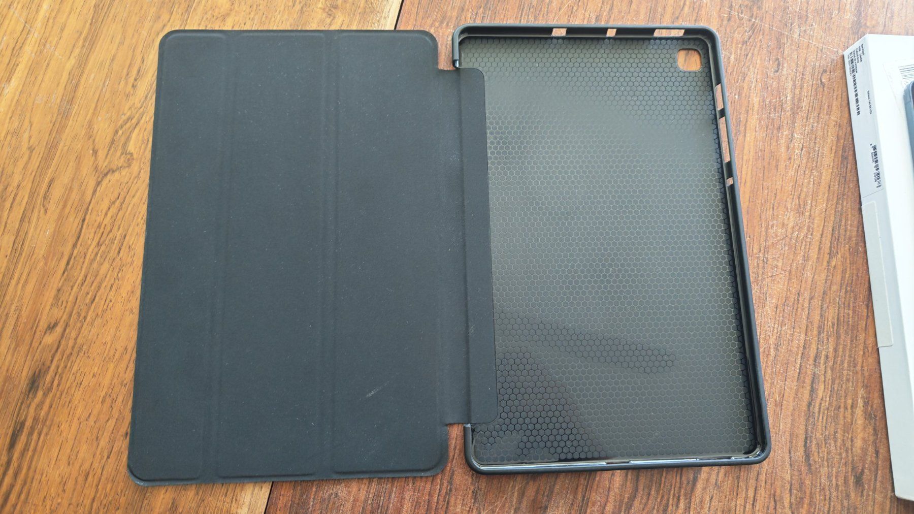 Samsung Tablet PC: Samsung Galaxy Tab S6 Lite mit Stift – Usato da Zürich venduto da Otsu 3