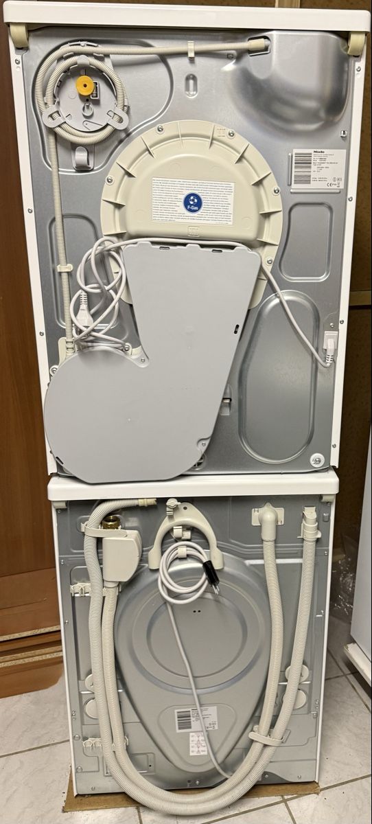 Miele Machines à laver: Miele Waschturm 8Kg A+++ – D'occasion à Kilchberg ZH par Rei_9 6