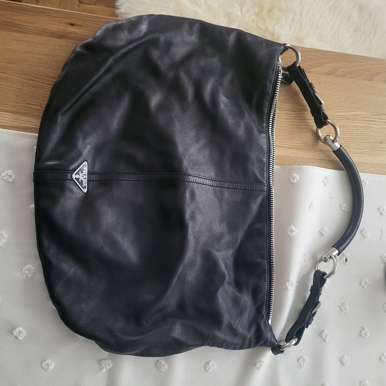 Fendi Borse da donna: Fendi Letertasche mit Metall – Usato da Rickenbach b. Wil venduto da diepe 1