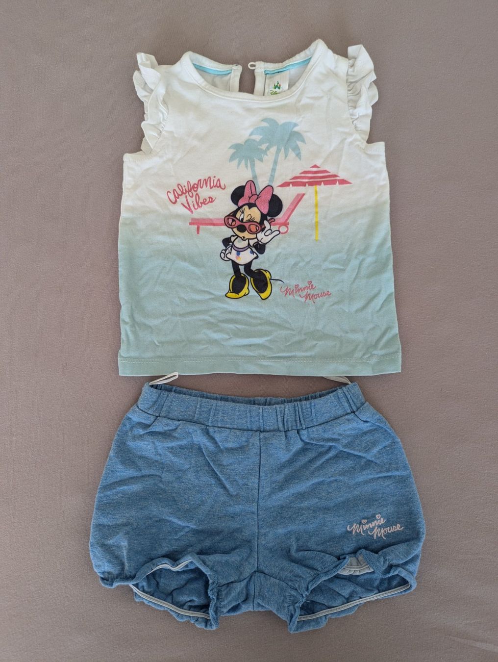 Lotti & Set di vestiti: Süsses Minnie Mouse Sommerset Gr. 68 – Usato da Männedorf venduto da gooddeal123