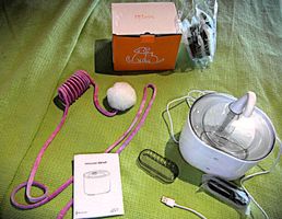 PET Trinkbrunnen für Haustiere wie Katze mit Spielzeug