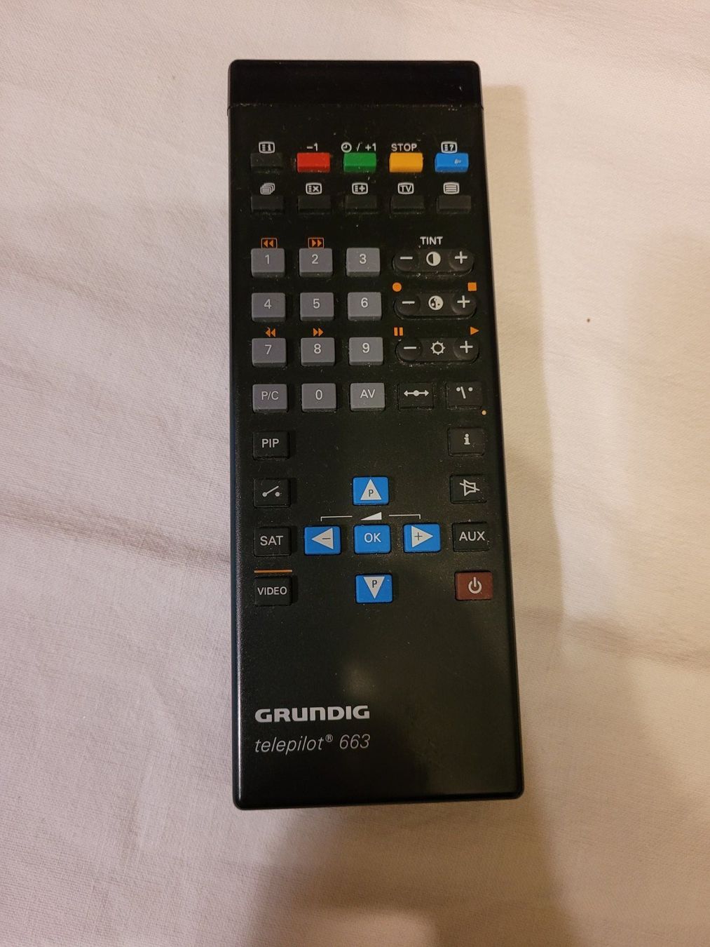 Grundig Fernbedienungen: Télécommande Grundig Telepilot 663 Occasion (547) – Gebraucht aus La Chaux-de-Fonds von reu_kx5l 1