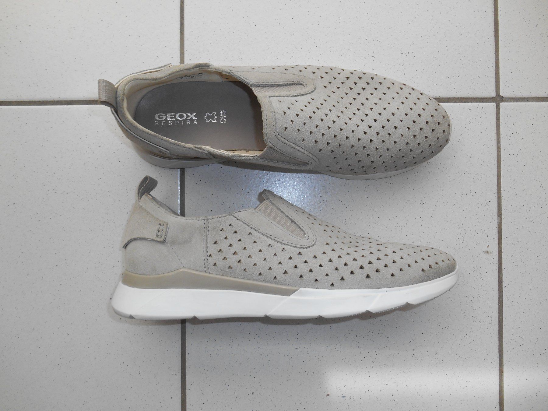 Geox Scarpe da donna: Geox Damenschuh beige Grösse 40 – Usato da Basel venduto da chien008 4