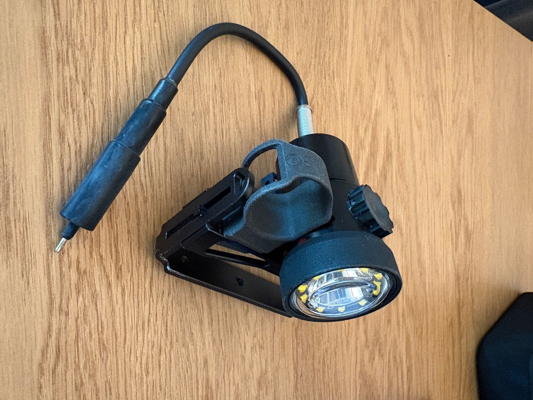 Lampade: Scaleo Infinity Tauchlampe, inkl. Carbon Akkutank – Usato da Obfelden venduto da fio_yyv2 6