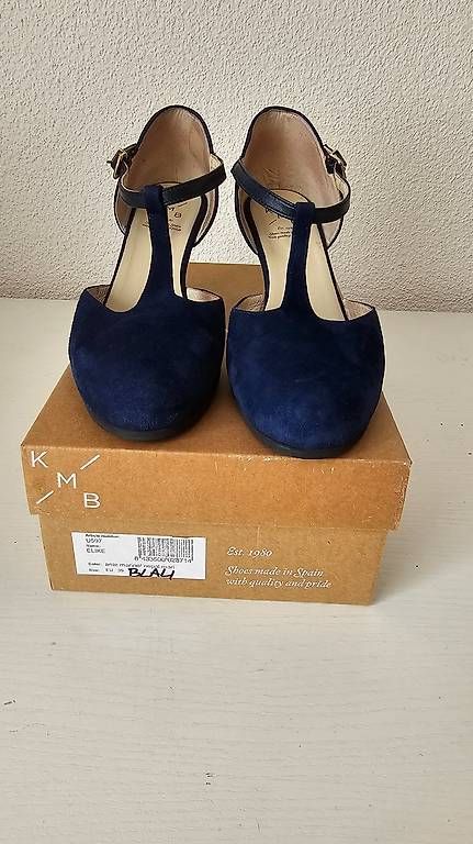 Scarpe da donna: KMP T-Strap Pumps – Usato da Sursee venduto da nei_7klk