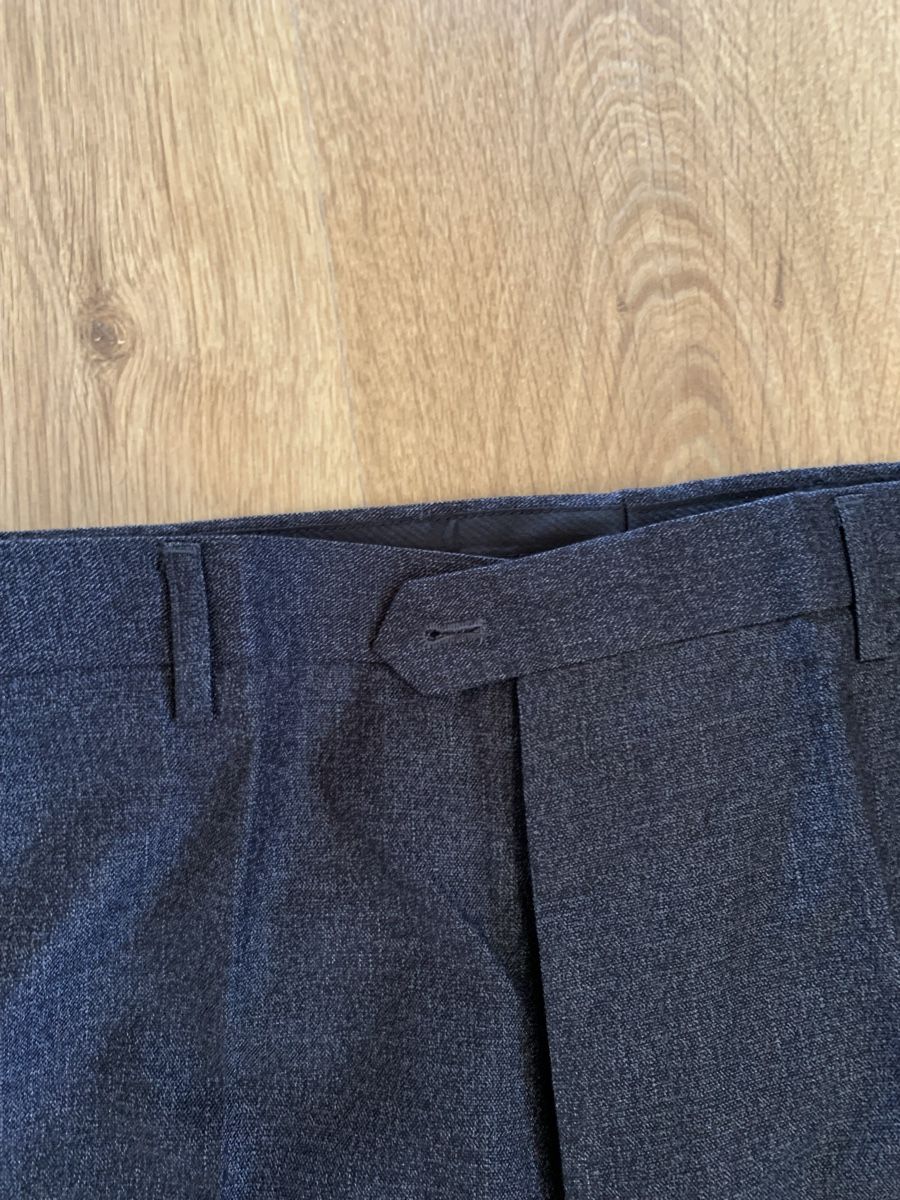 Hosen: 2 pantalons homme – Gebraucht aus Noville von Malik2017 2