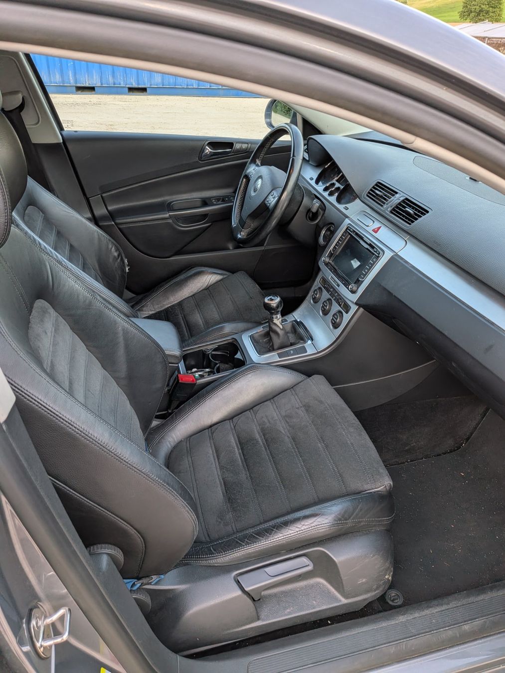 VW Autos: VW Passat – D'occasion à Laupersdorf par LaSo47 2