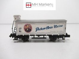 Arnold 4263 ged. Güterwagen m. Bremserhaus Pschorr DB Spur N