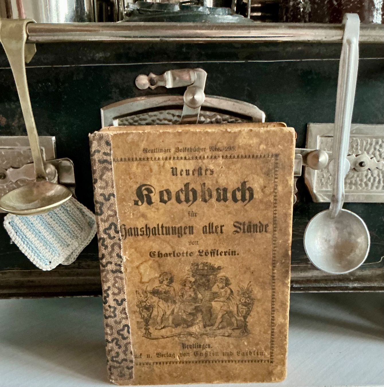 Libri: URALTES KOCHBUCH UM 1880 – Usato da Zell LU venduto da Silvermemory