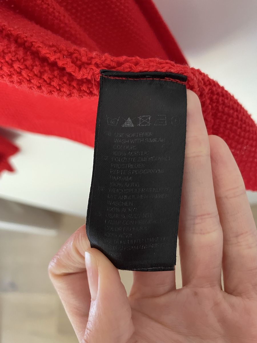 H&M Maglioni & Felpe: Rote Strickjacke von H&M – Nuovo (secondo la descrizione) da Zürich venduto da Ali-Olmi 2