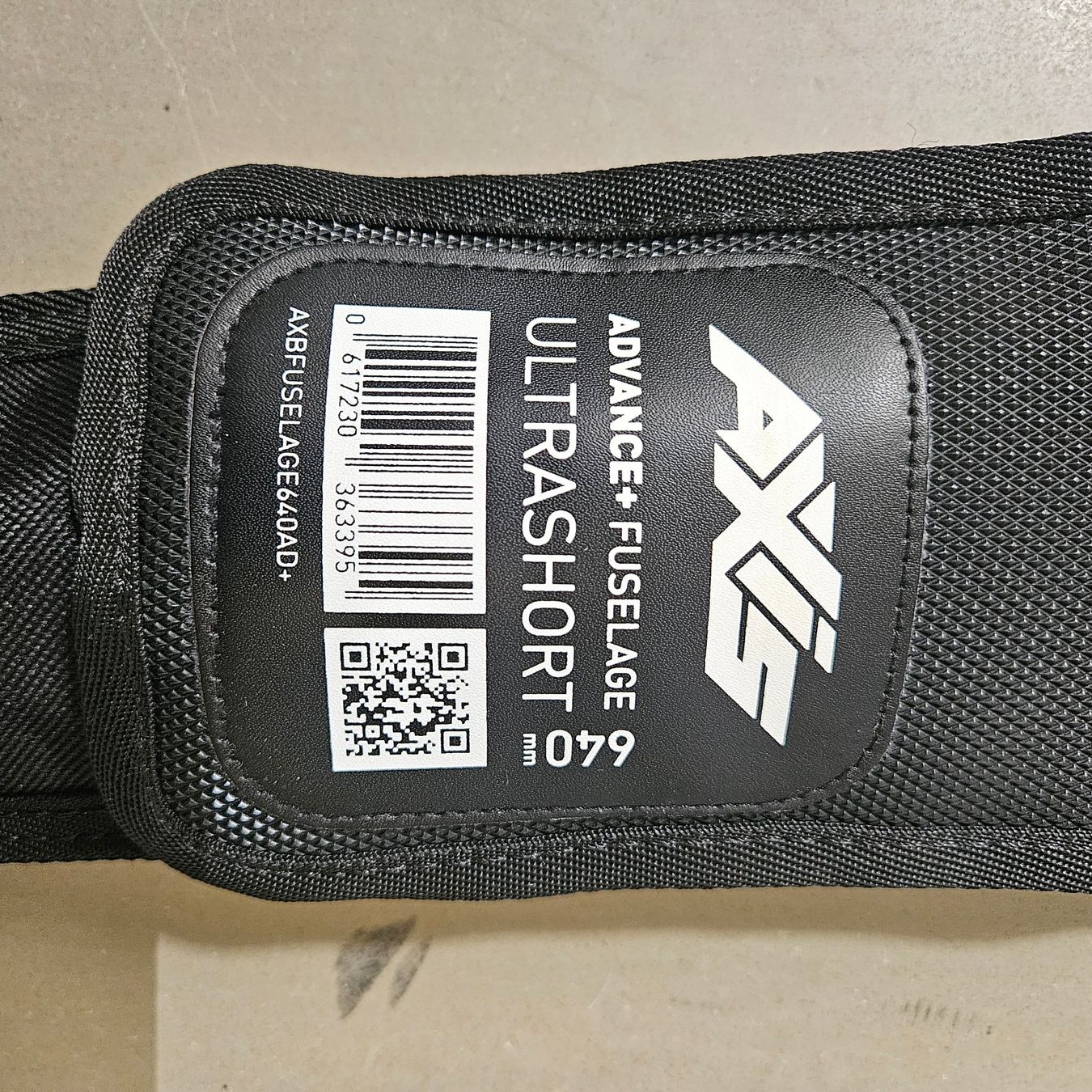 Tutti gli attrezzi: Axis Black Ultrashort Advance+ Fuselage – Usato da Carouge GE venduto da eri_xz5t 4