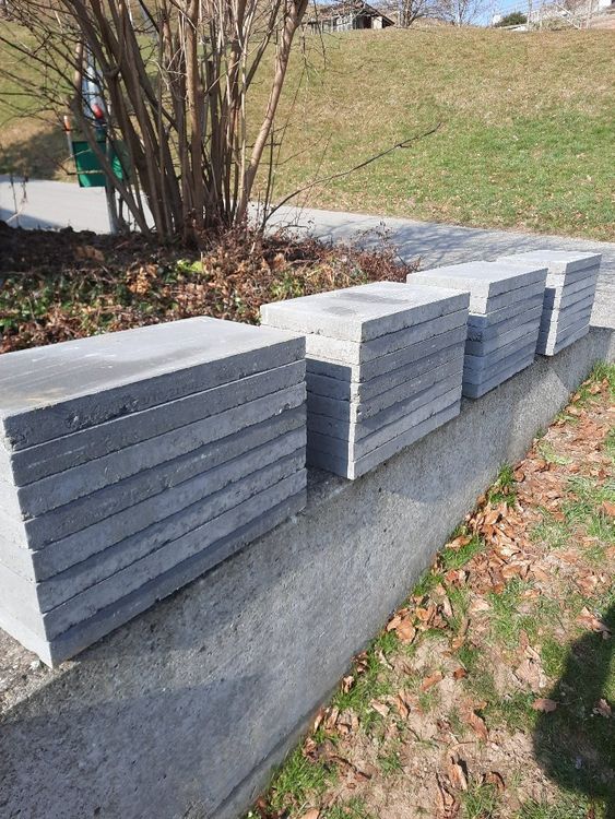 Gehwegplatten 4 cm x 25cm x 50 cm / 32 Stück Kaufen auf Ricardo