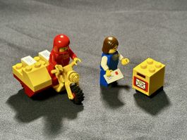 Lego 6622 Mailman on Motorcycle