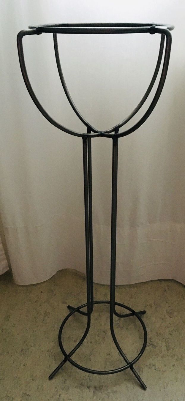 Altro per la casa: Ständer Höhe 78cm / Durchmesser 23cm – Nuovo (secondo la descrizione) da Wattwil venduto da Radical3