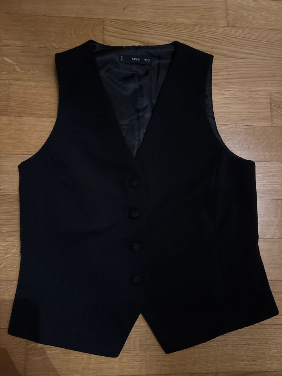 Mango Gilet & Giacche senza maniche: Black women's vest top – Usato da Zürich venduto da chj_57pl