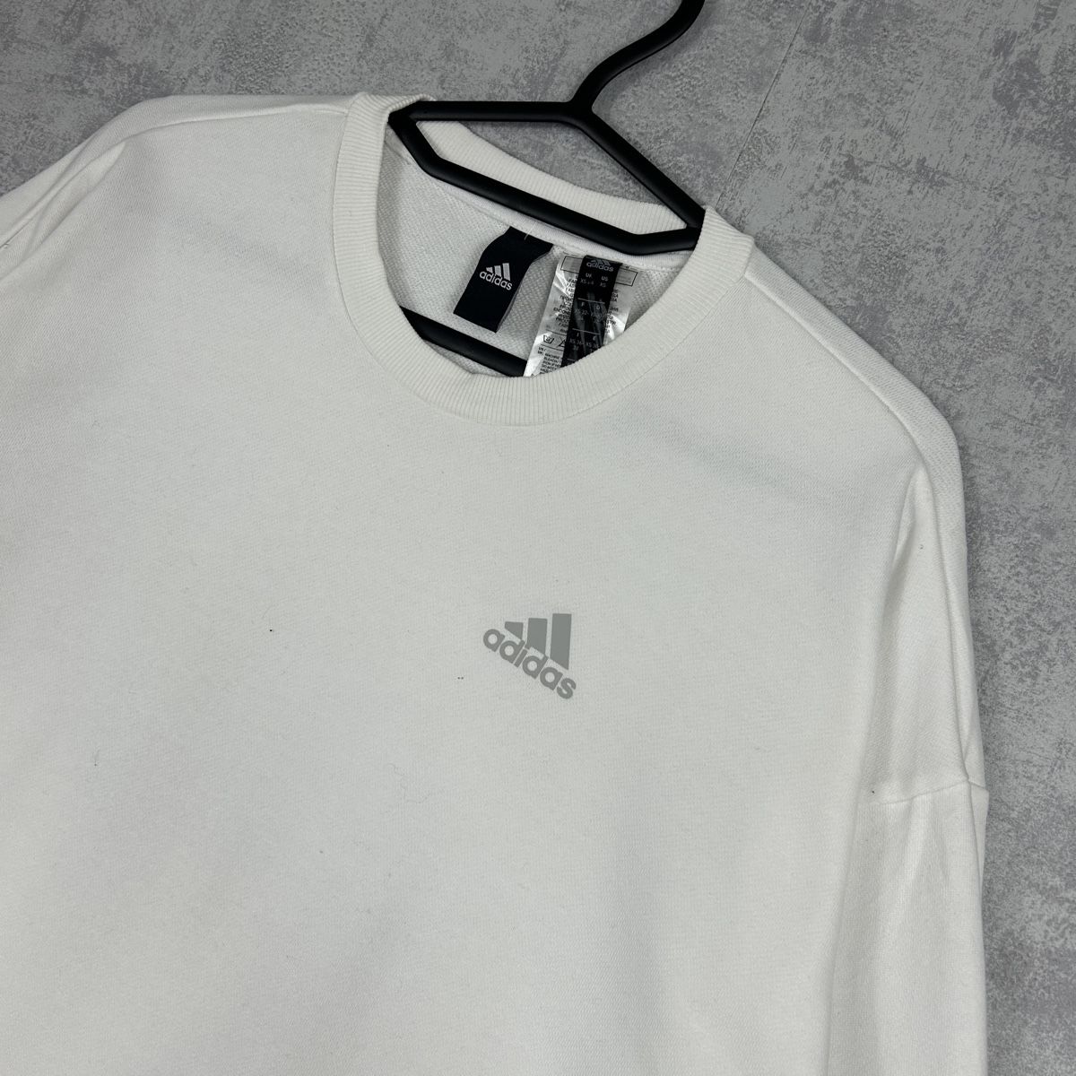Adidas Maglioni & Felpe: Sweat oversize Adidas blanc - XS – Nuovo (secondo la descrizione) da Hauterive NE venduto da Leo_o 1