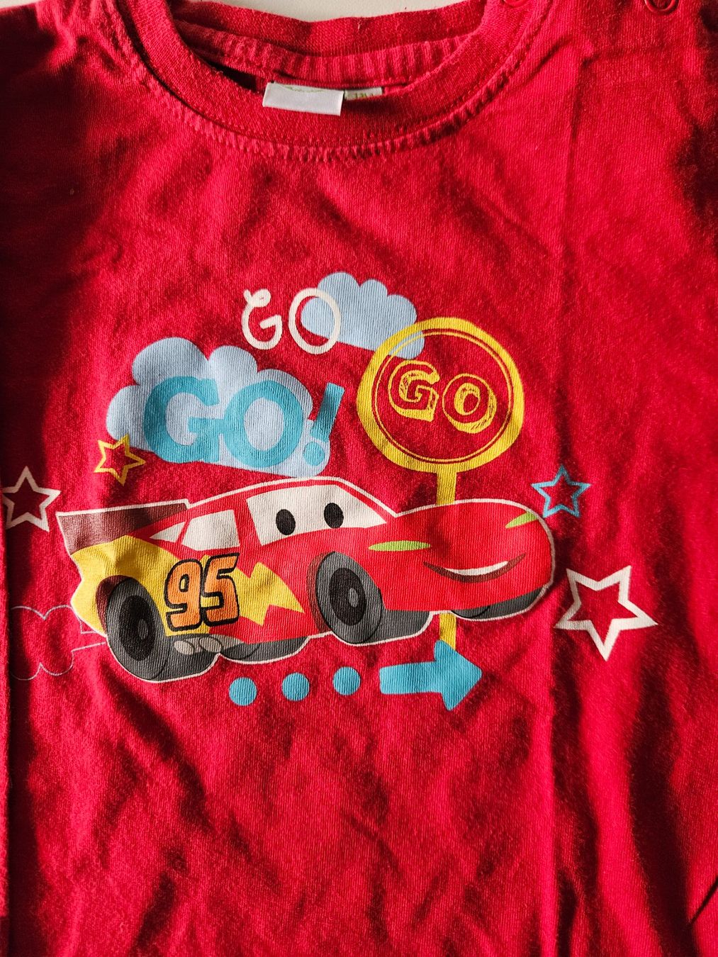 Maglioni & Felpe: Cars Pulli, Lightning McQueen, Disney, Gr. 80 / 12M – Usato da Bern venduto da Oloui 1